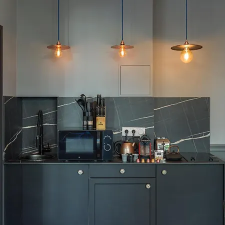 The Blue King Apartment *