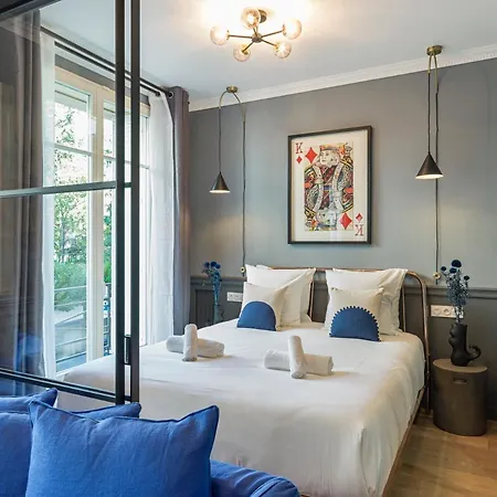 The Blue King Apartment